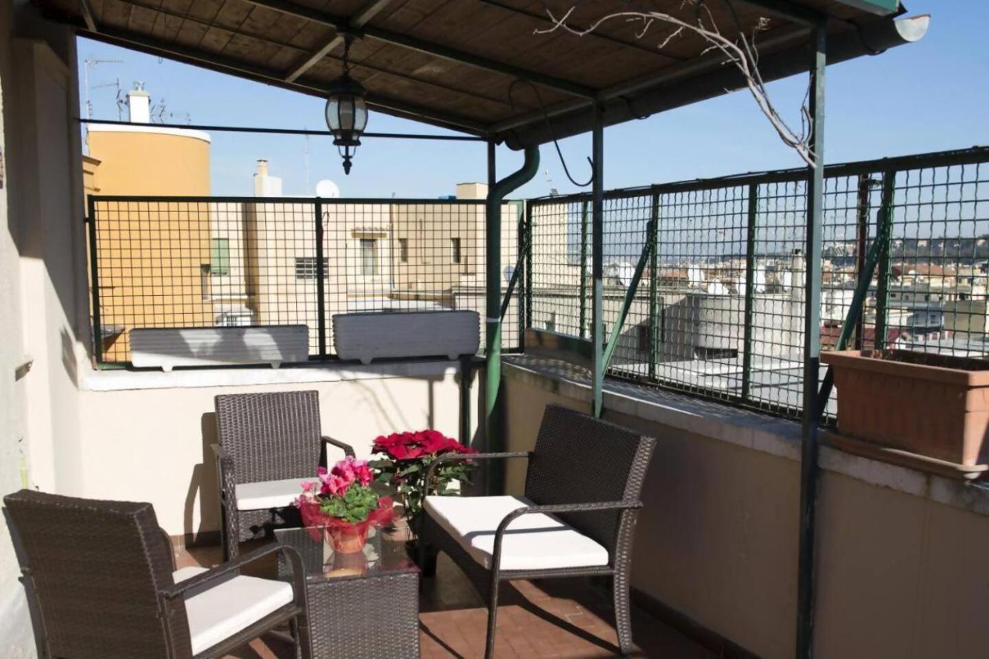 Delightful Penthouse View St Peter Apartment Rome Exterior photo